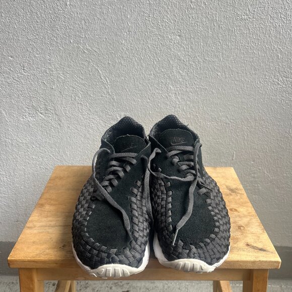 Nike Air Footscape Woven Premium Mens Sneaker - Picture 4 of 8